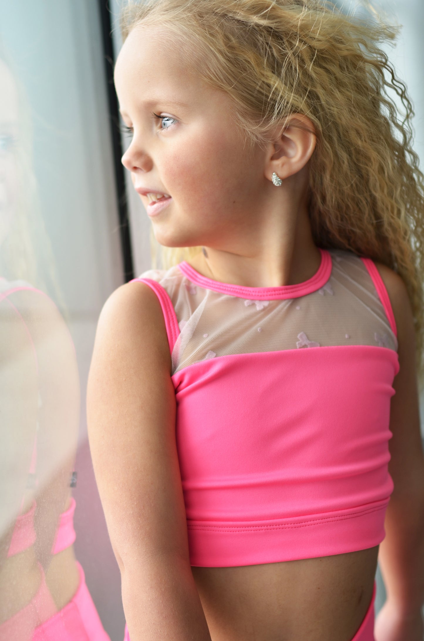 XO Soel Top - Neon Pink/Bow Mesh