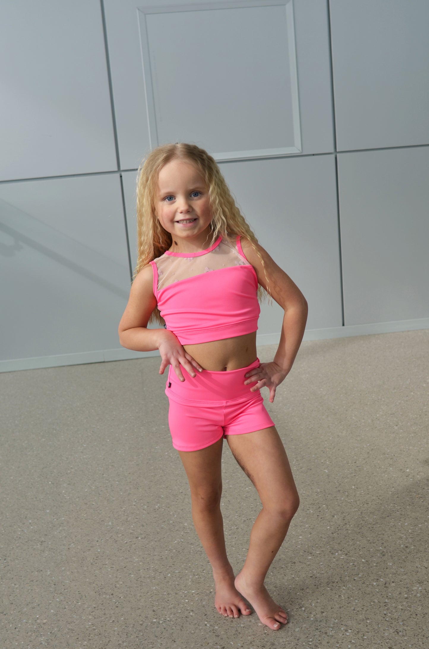 Booty Short - Neon Pink