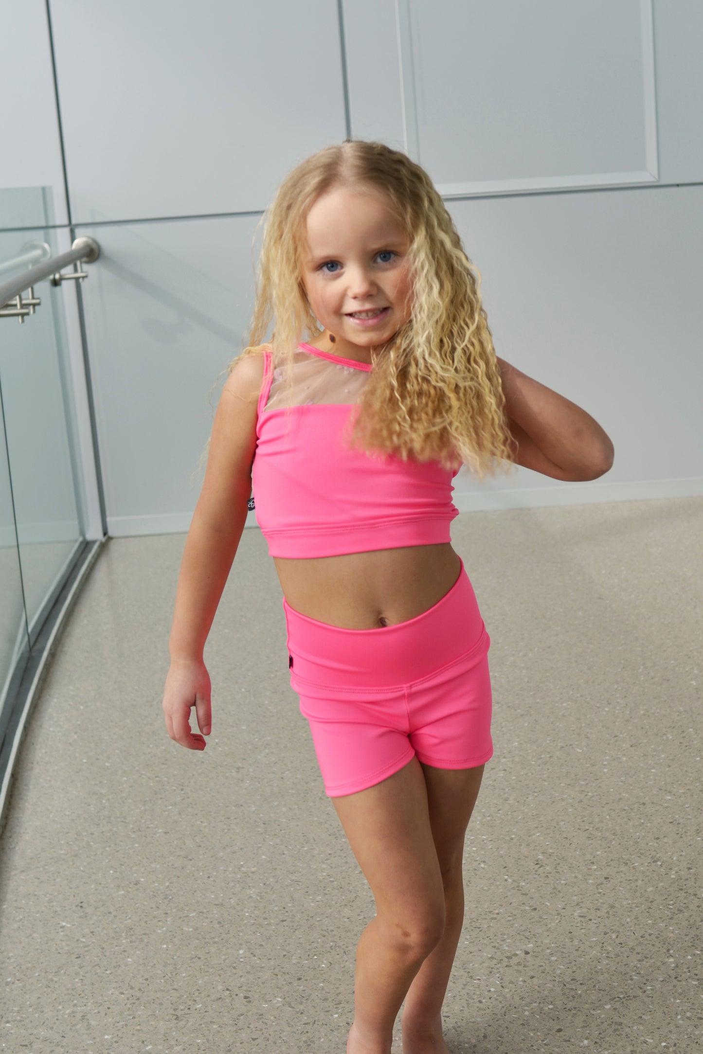 Booty Short - Neon Pink