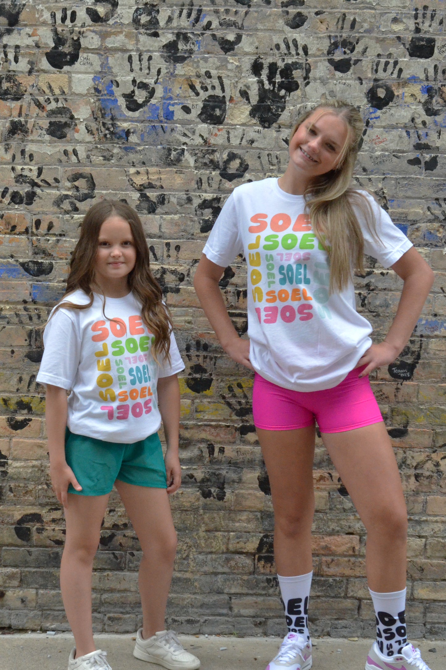 Soel Branded Tee - YOUTH Rainbow